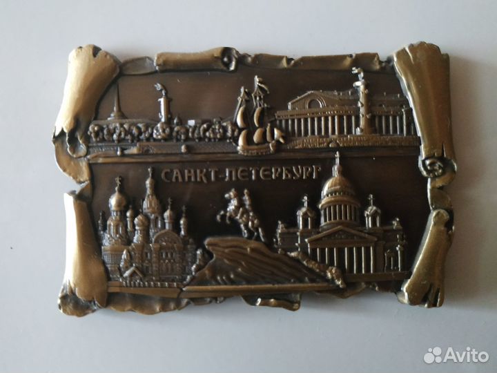 Магниты на холодильник