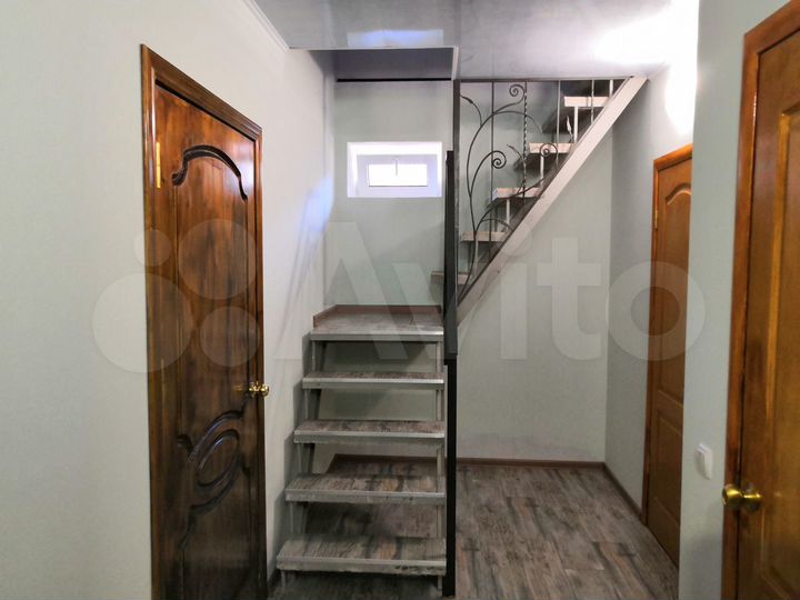 Комната 20 м² в 3-к., 2/2 эт.