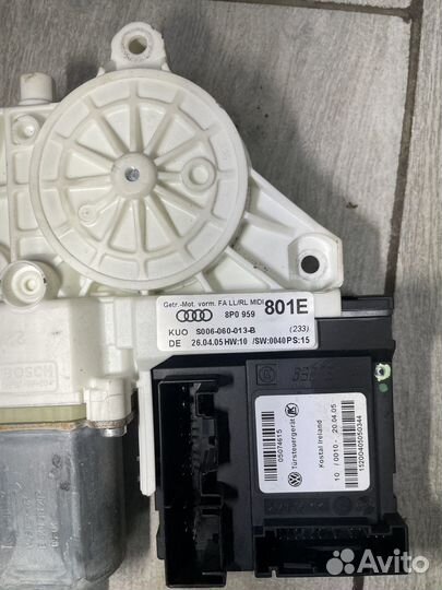 Моторчик стеклоподъемника левый Ауди А3 8Р