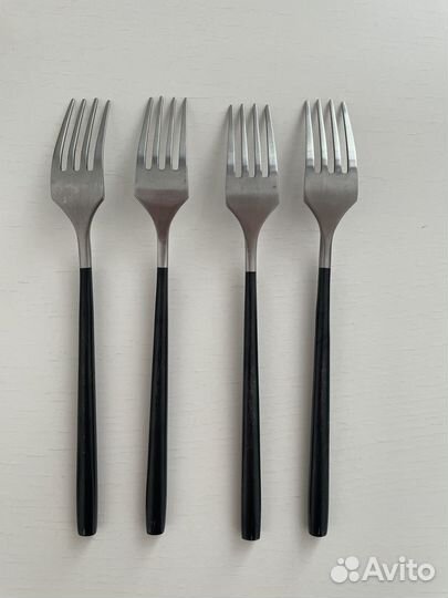Набор столовых приборов