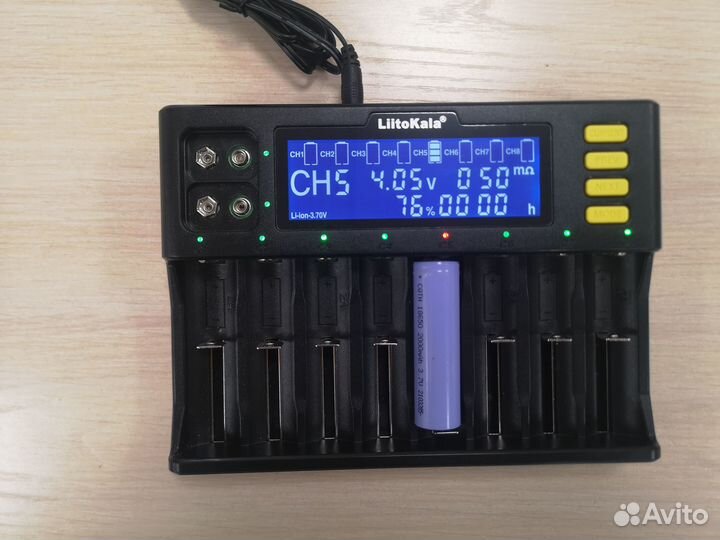 Зарядное устройство Liitokala Lii-S8 с жк-дисплеем