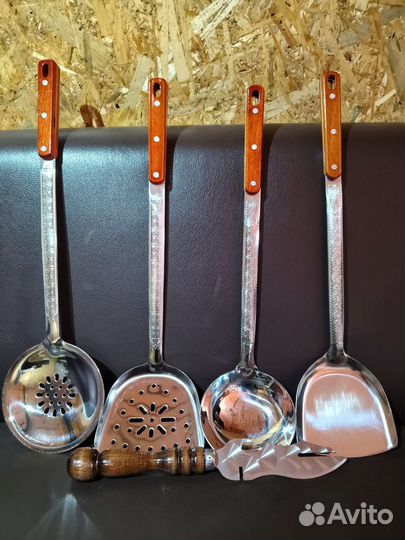 Половник, шумовка, лопатка, вилка-нож