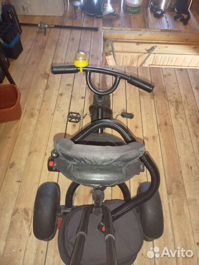 Трехколесный велосипед