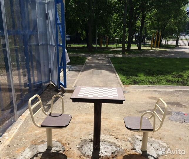 Ути-015 Шахматный стол со столешницей из нержавеющей стали