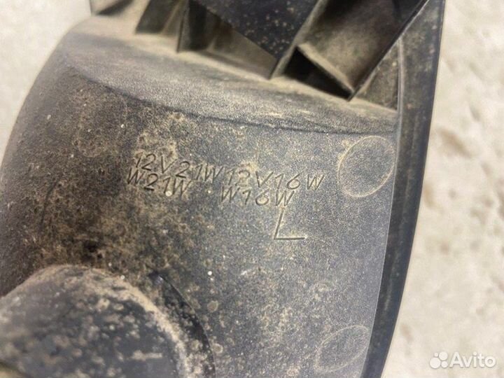 Фонарь противотуманный задний левый Mitsubishi