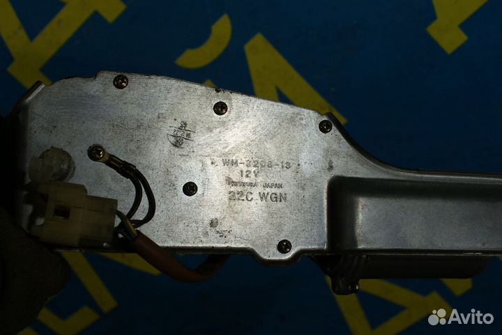 Моторчик заднего дворника Subaru Legacy B11