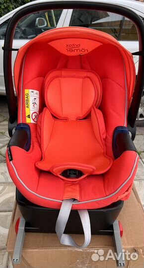 Автолюлька britax roemer baby safe I-size2 с базой