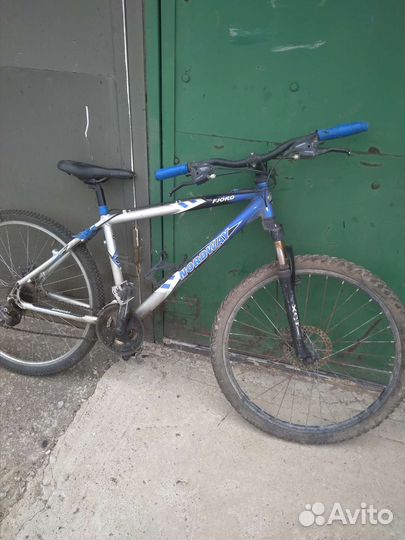 Велосипед на запчасти под восстановление