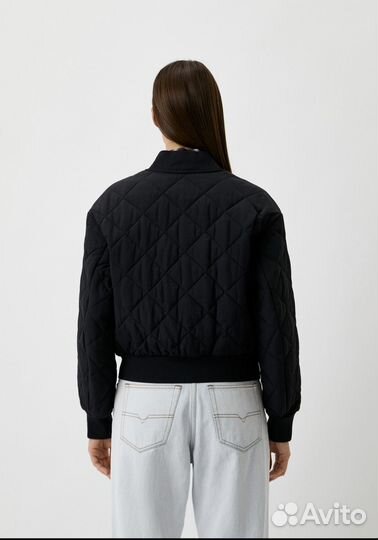 Бомбер женский