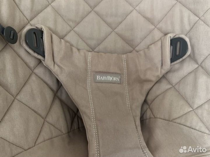 Шезлонг babybjorn Bliss Cotton песочный