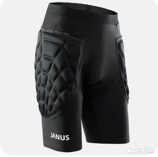 Шорты с защитой для вратарей