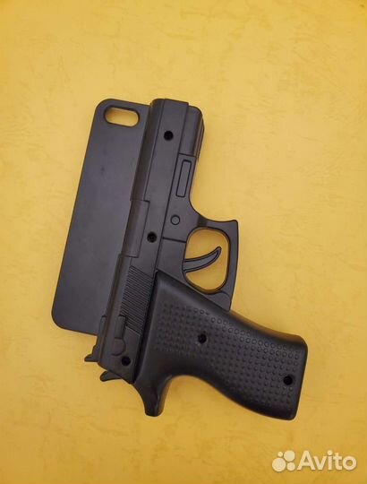 Чехлы на iPhone 5/5s/SE