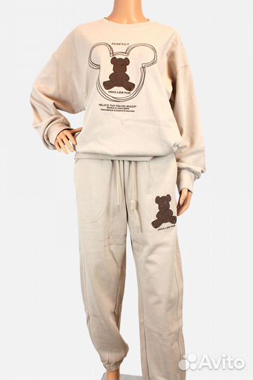 Спортивный костюм женский новый