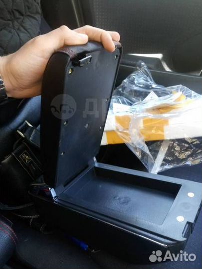 Подлокотник для Honda Fit с 2007-2013