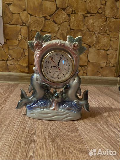 Настольные часы