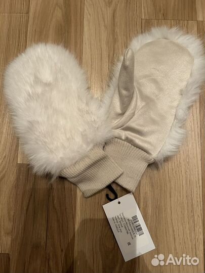 Варежки зимние женские