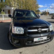 Toyota Sequoia 4.7 AT, 2004, 274 000 км, с пробегом, цена 1 700 000 руб.