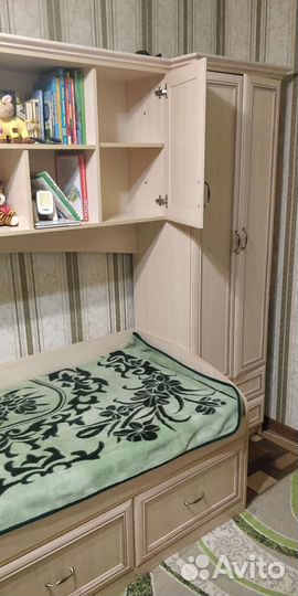 Стенка в детскую комнату