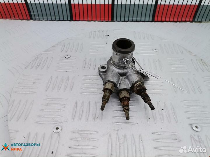 Подогреватель охлаждающей жидкости Volkswagen Golf