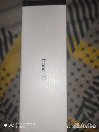 Коробка от honor 10