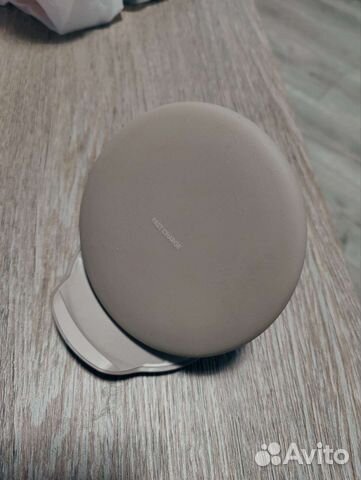 Беспроводное зарядное устройство Samsung