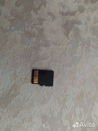 Карта памяти MicroSD