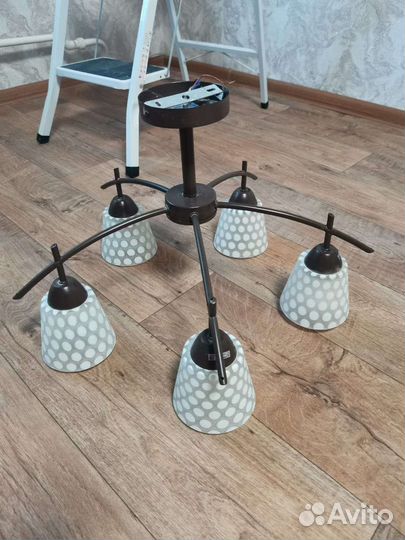 Люстра потолочная бу