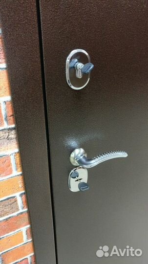 Дверь металлическая адель