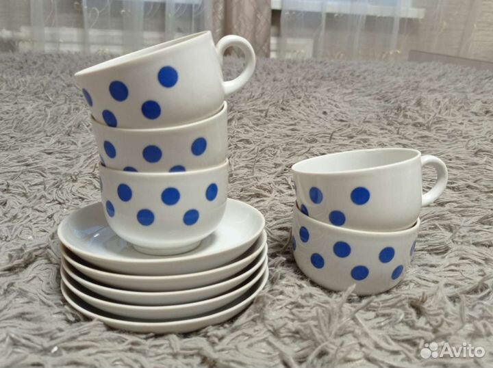 Кофейные чашки с блюдцем