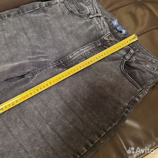 Джинсы женские 36 размер б/у