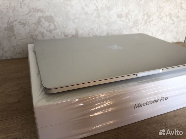 Apple MacBook Pro 13 2017 8/128/i5 рст