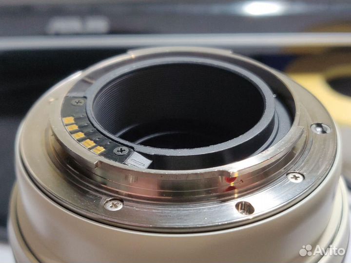 Объектив Sony MC Soligor AF Zoom 70-300mm