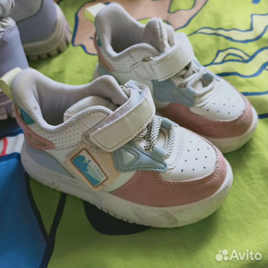 Обувь на девочку