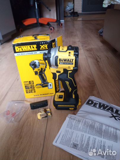 Импульсный винтоверт DeWalt dcf850n