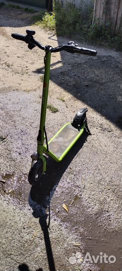 Электросамокат iconbit модель triden 105 green