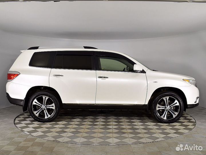 Toyota Highlander 3.5 AT, 2012, 179 929 км