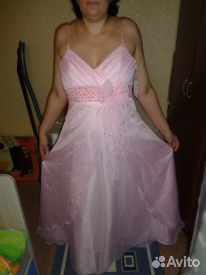 Вечернее платье