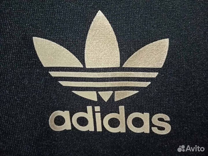 Спортивный костюм adidas 40-42