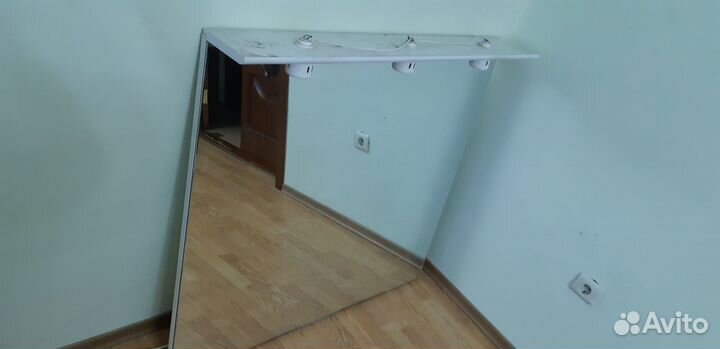 Зеркало с подсветкой для ванной