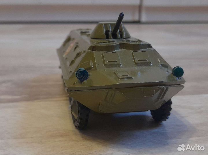 Фигурки из 80х (бтр,солдатики,танк пт сау 85Б)