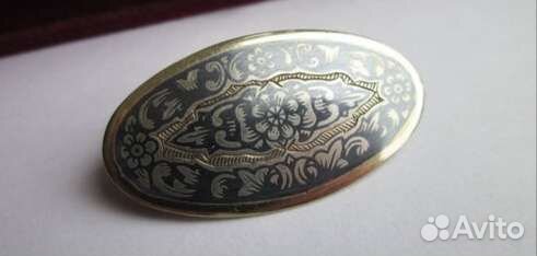 Серебряная винтажная брошь