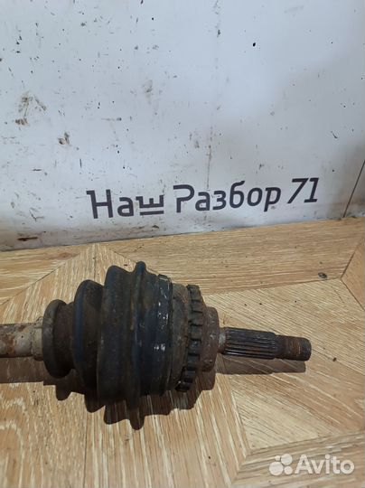 Привод передний правый Renault Scenic 1