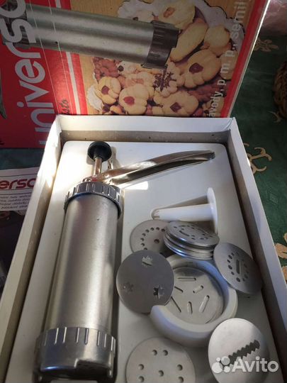 Шприц универсальный для теста.Новый