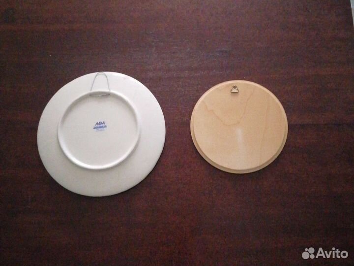 Декоративные тарелки настенные с подставками