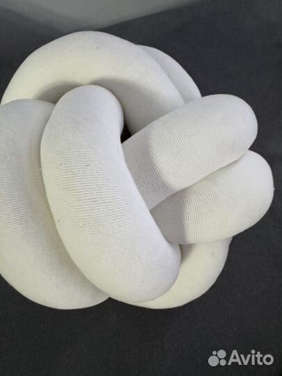 Подушка декоративная узел