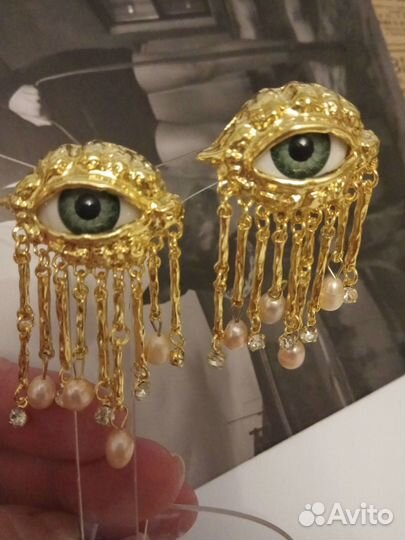 Серьги в стиле Schiaparelli