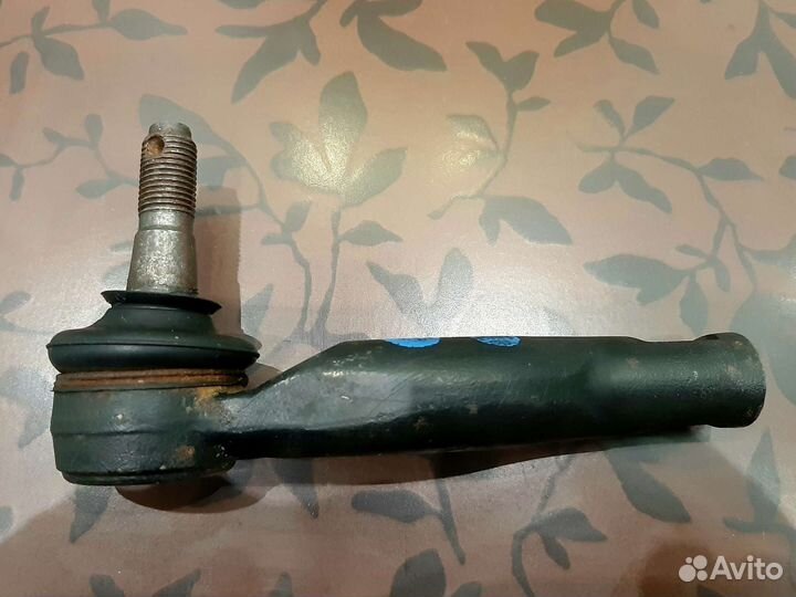 Наконечник рулевой левый Toyota RAV4 (2000-2006)