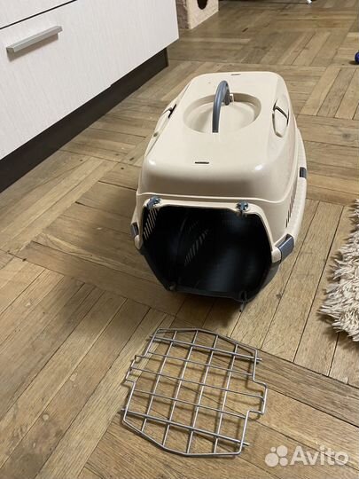 Переноска для кошек пластиковая бу
