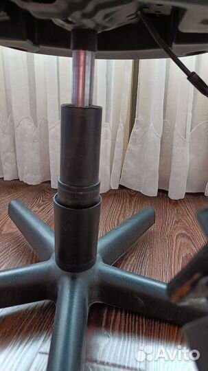 Компьютерный стул детский на запчасти