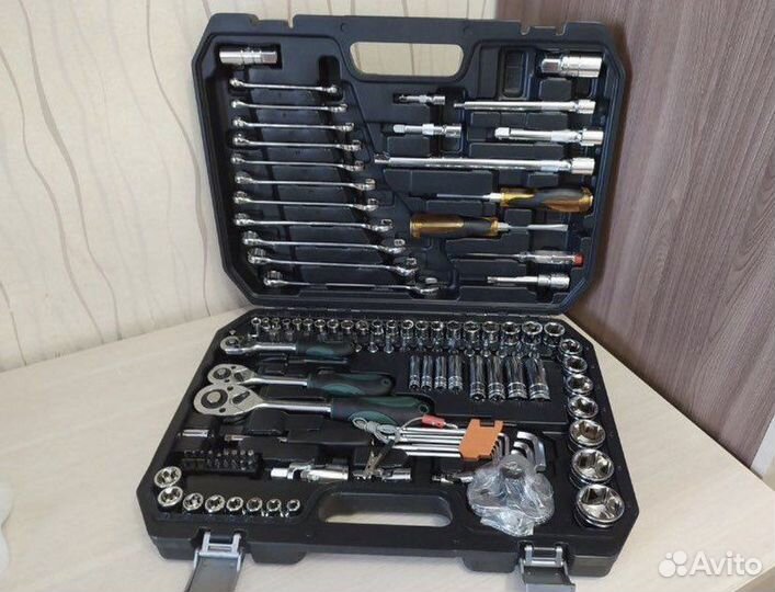 Набор инструментов 121предмет Вип качество